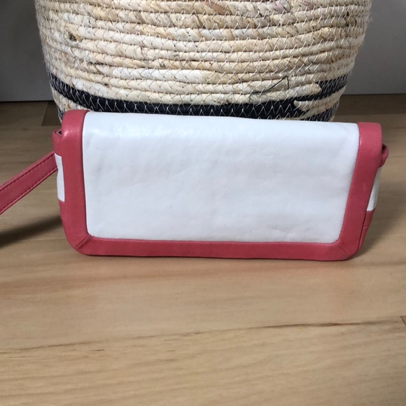 Coach Leather Clutch Wallet Coin Purse - Picture 3 of 8